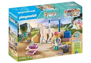 ISABELLA I LIONESS Z MYJNIĄ PLAYMOBIL
